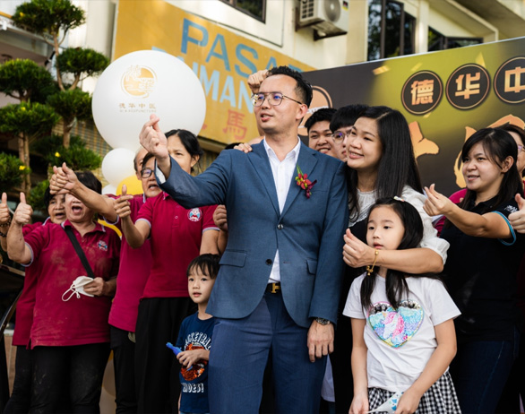 Contact RENDEZHONGYI Contact RENDEZHONGYI